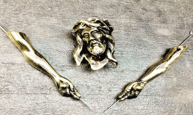 Le dermographe ou le handpoke