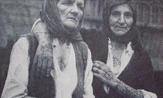 Bocanje križa, le tatouage des Balkans