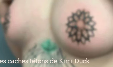 Les caches tétons de Kimi Duck