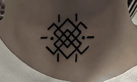 Se faire tatouer le cou